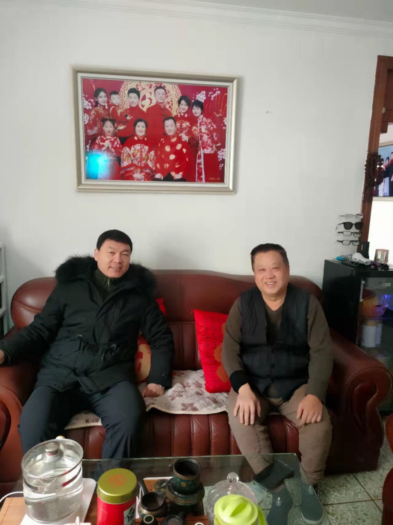 公司開(kāi)展春節慰問(wèn)困難黨員活動(dòng)