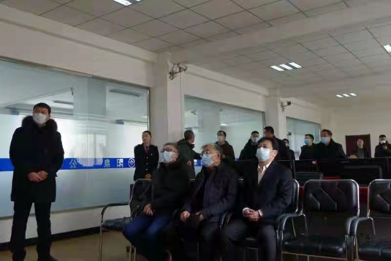 元月28日，省交通運輸廳副廳長(cháng)王晉、副市長(cháng)李君，節前調研公司春運工作和疫情防控情況。